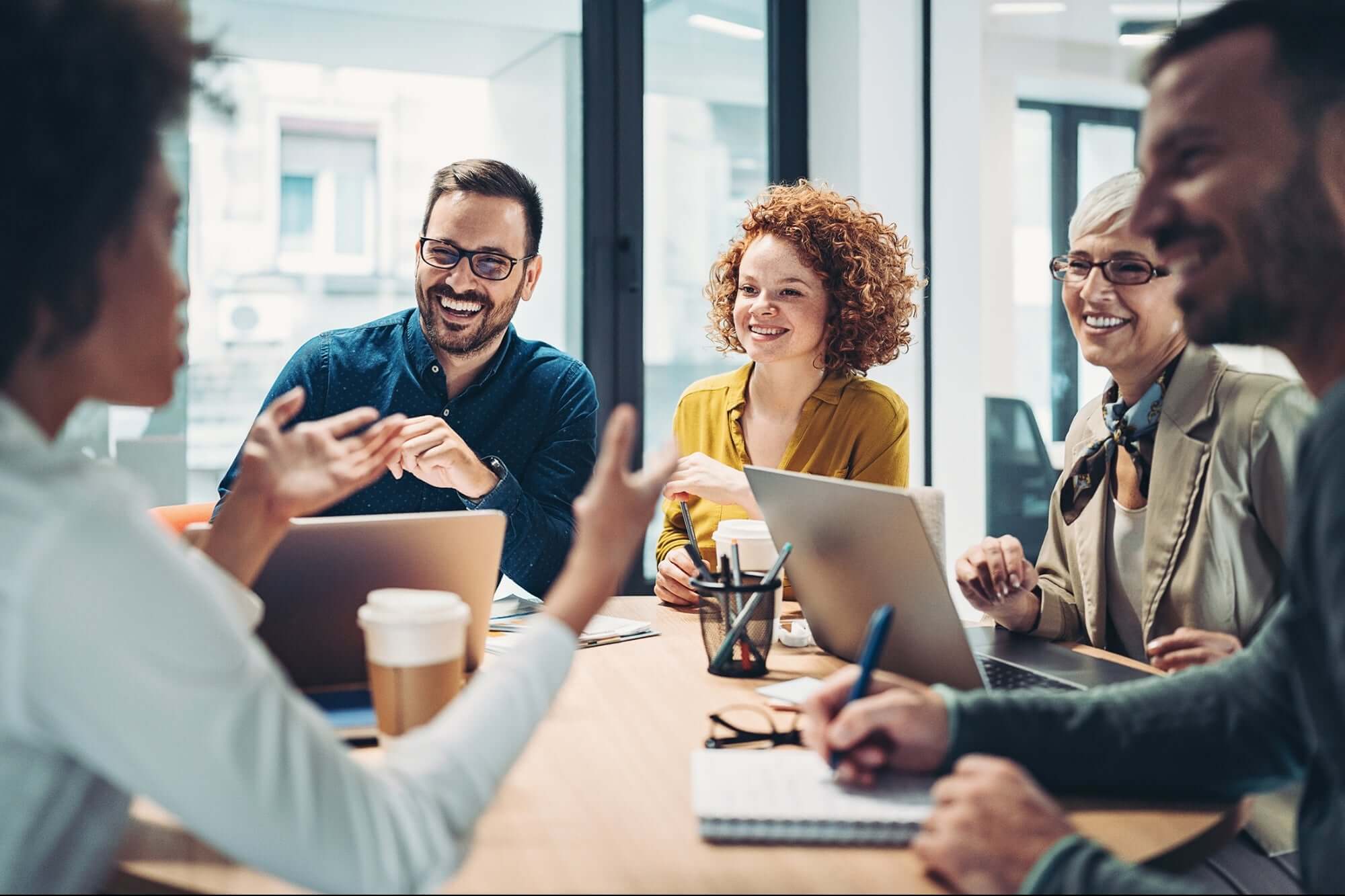 social proof bewertungen vertrauen glaubwürdigkeit autorität